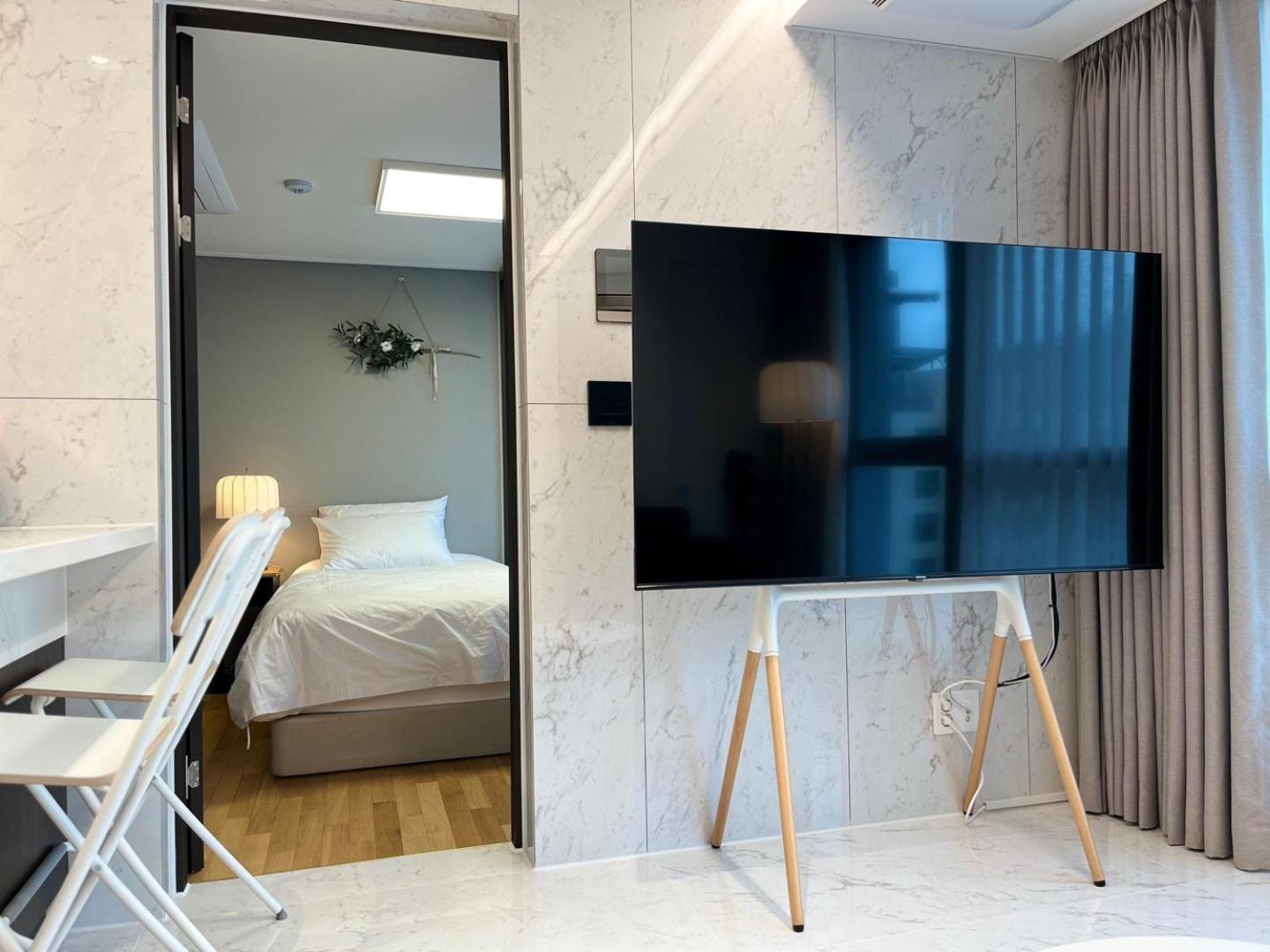 Gangnam Luxury House Apartment *